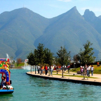 paseo-santa-lucia-monterrey