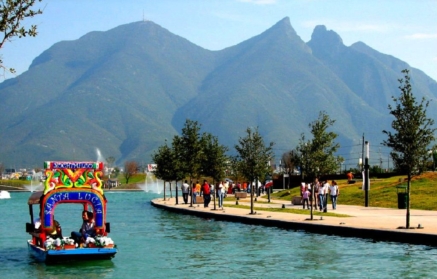 paseo-santa-lucia-monterrey