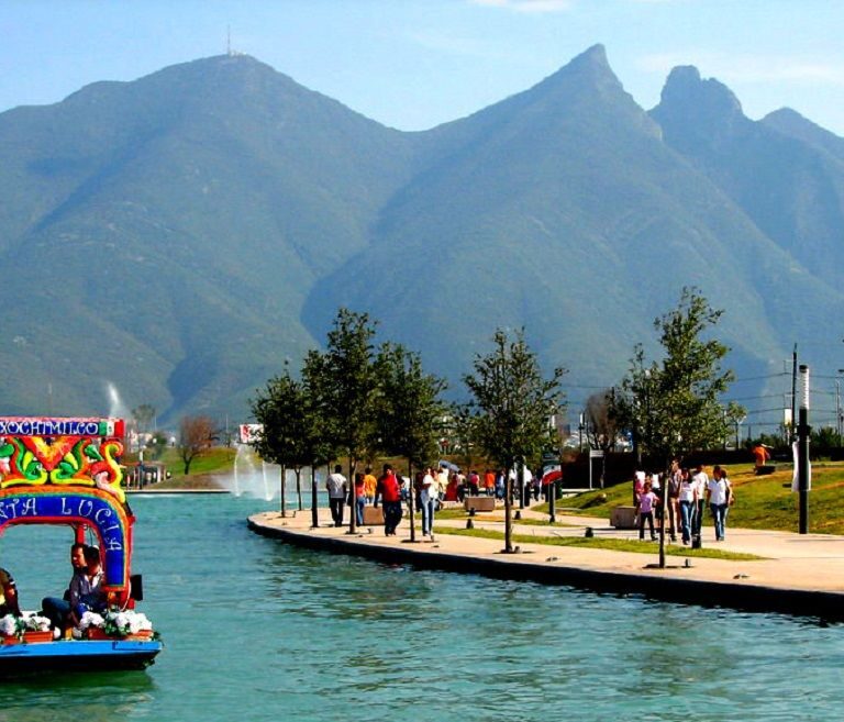 paseo-santa-lucia-monterrey