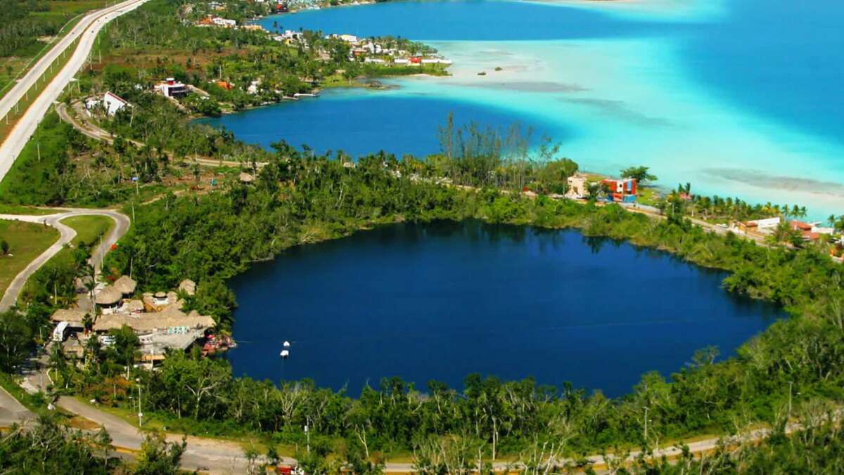 laguna-de-los-siete-colores-bacalar-quintana-roo