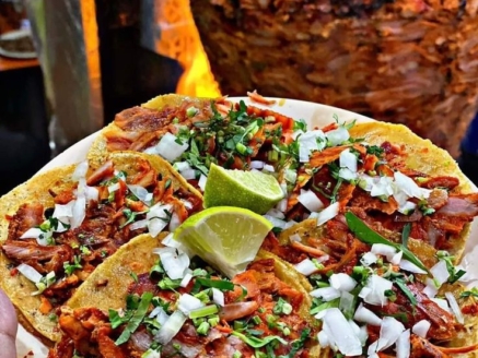 43815d5fd918564ece5b3afd067daea5